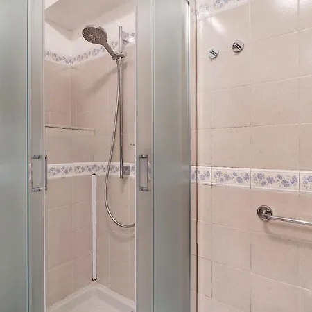 Apartament Il Faro Celle Ligure
